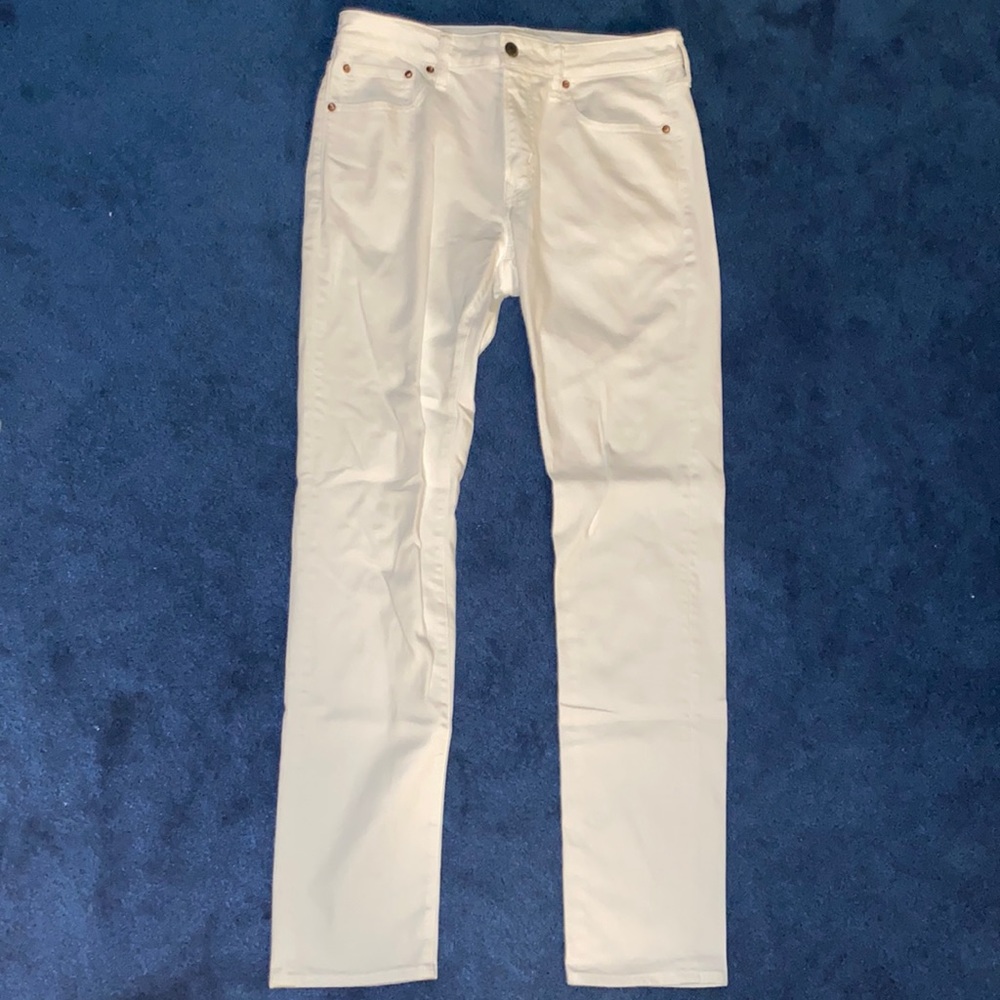 American Eagle white skinny jeans
